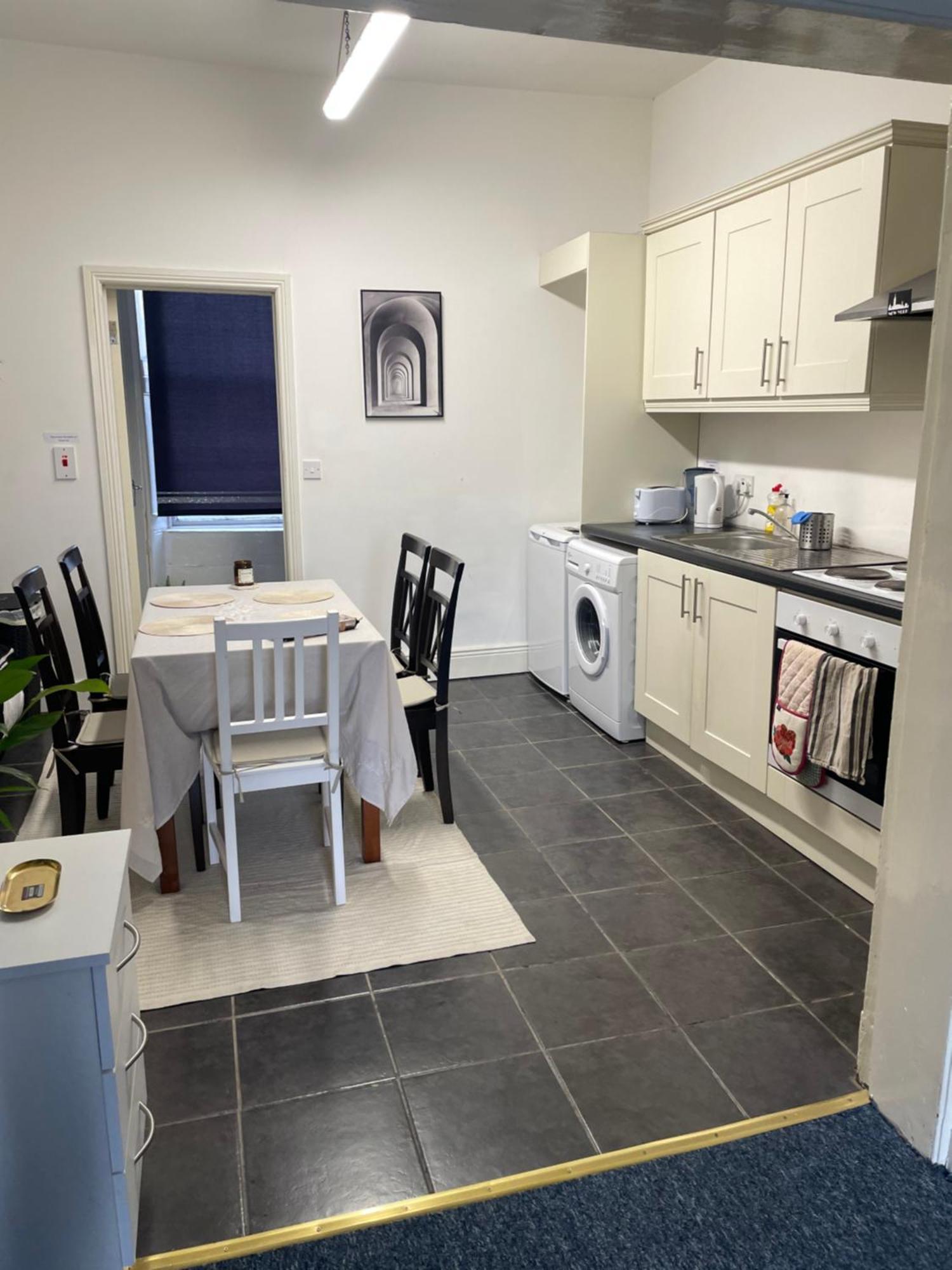 Shutdown Permanently Apartment Dublin Exterior photo